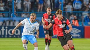 Mateo Silvetti no tuvo chances claras para convertir en el Monumental José Fierro.