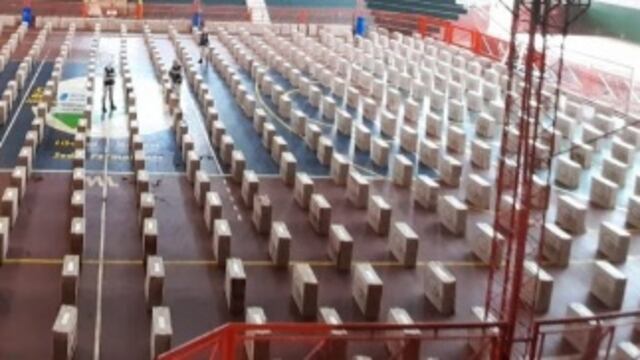 Colonia Delicia: secuestran contrabando de cigarrillos.