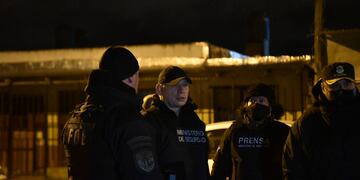 El funcionario asistió al procedimiento en el que detuvieron a dos presuntos narcotraficantes.