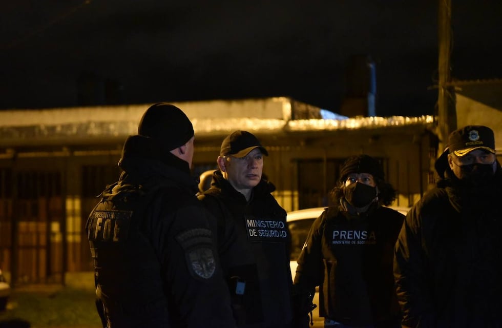 Sergio Berni desembarcó en Rosario para hacer un operativo antidrogas