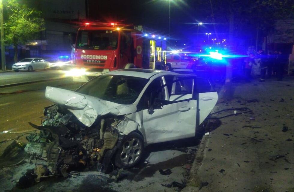 Accidente fatal en avenida Colón: nuevas imágenes de los segundos previos al choque