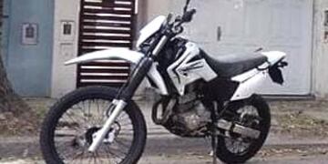 El vehículo fue sustraído sobre la Autopista Rosario-Buenos Aires, a la altura de Alvear.