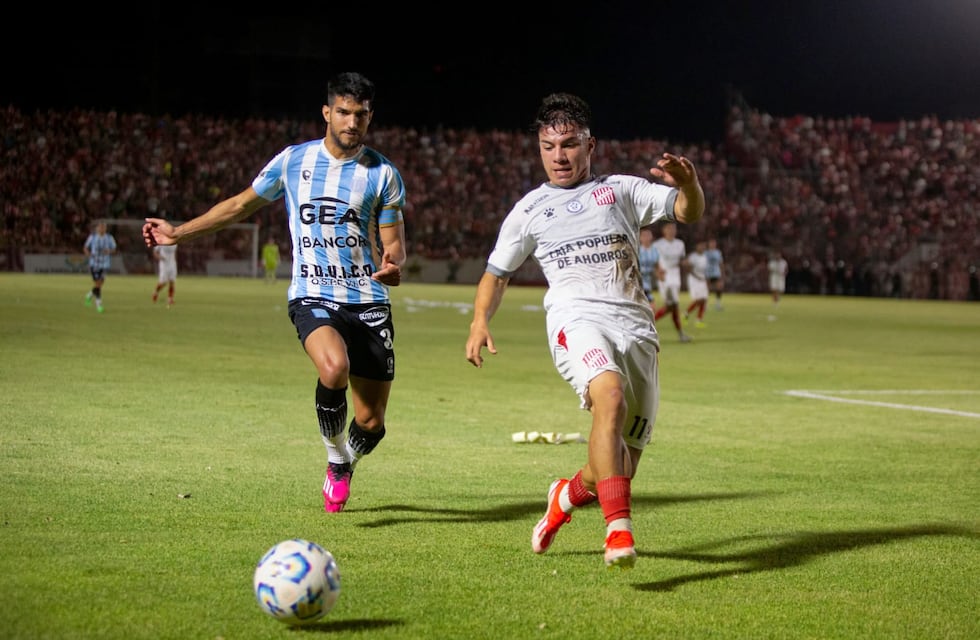 Racing se lo empató a San Martín de Tucumán 2 a 2 en un partido de locos