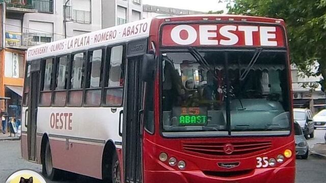 Un inspector de micros de la Línea Oeste salvó a un niño con maniobras de RCP.