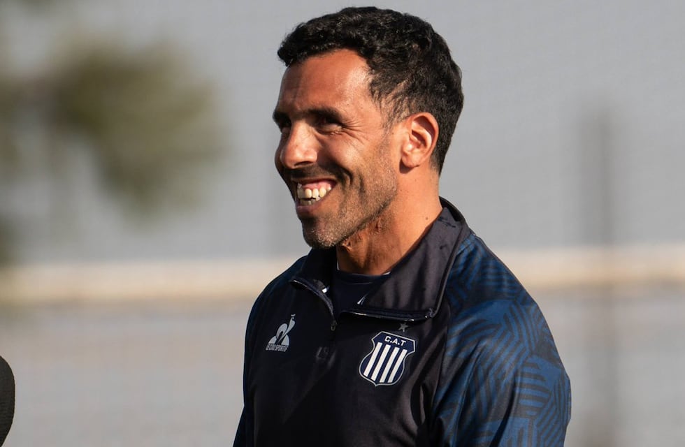 La peculiar historia del cordobés que se llama Carlos Tevez, pero es hincha de River