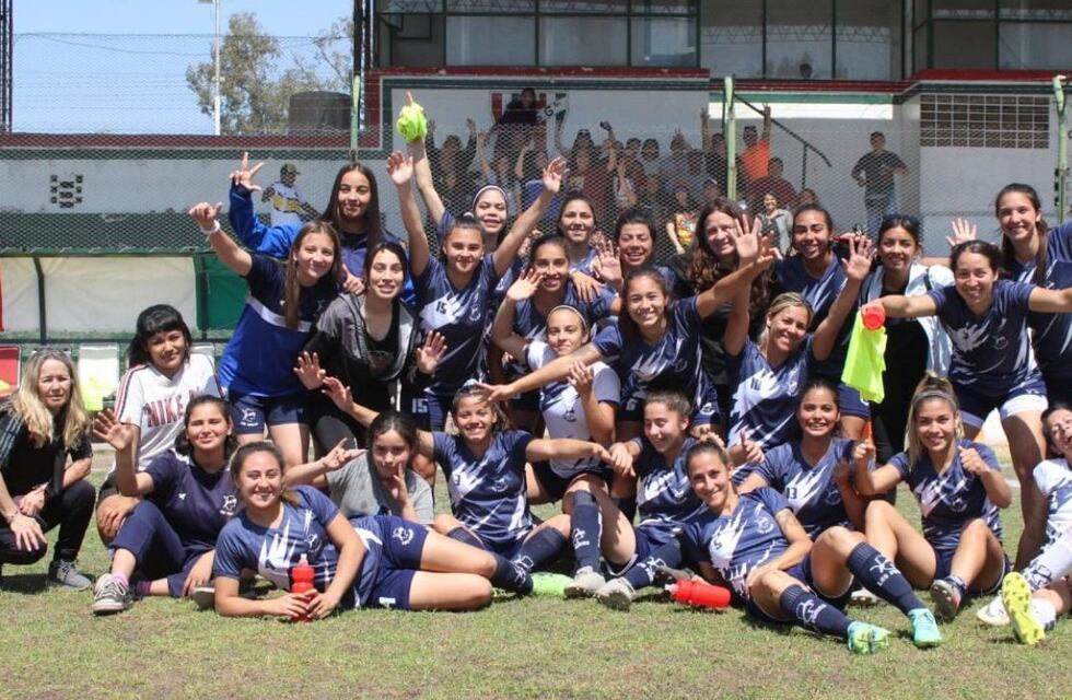 ¡Las Pumas campeonas de la Región Cuyo, en Copa Federal de fútbol femenino!