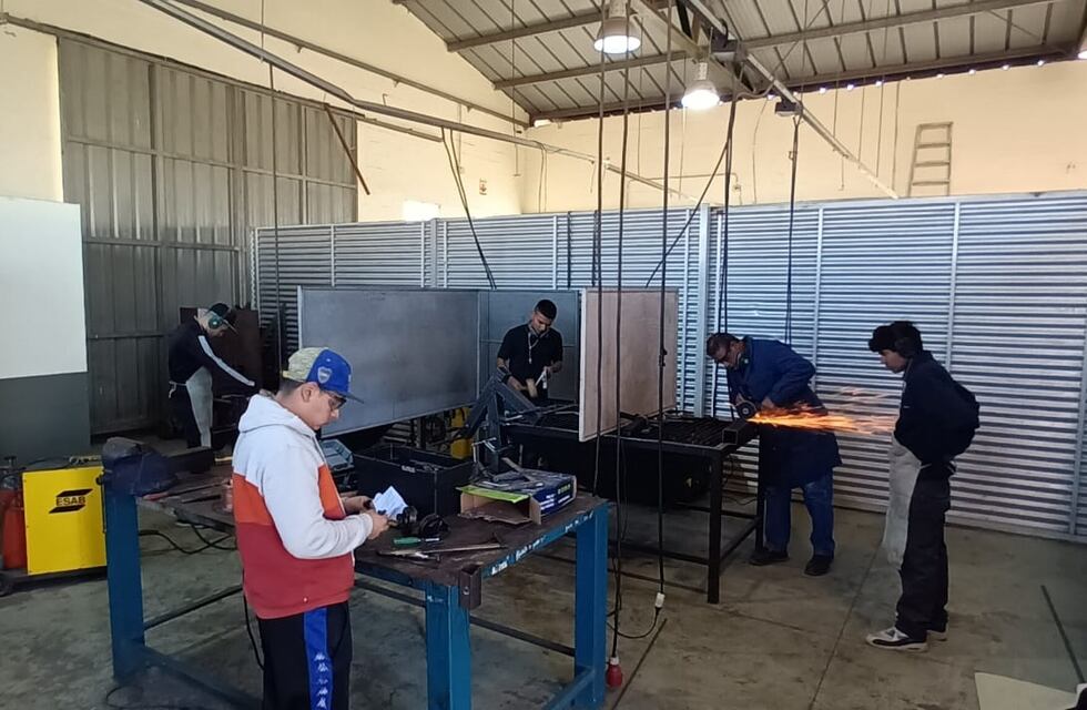 Centro de Capacitaciones de Oficios: 40 jóvenes participan de esta herramienta de valor para Rafaela