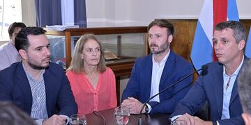 Cresto y Azcué buscan consensuar una transición ordenada en Concordia.