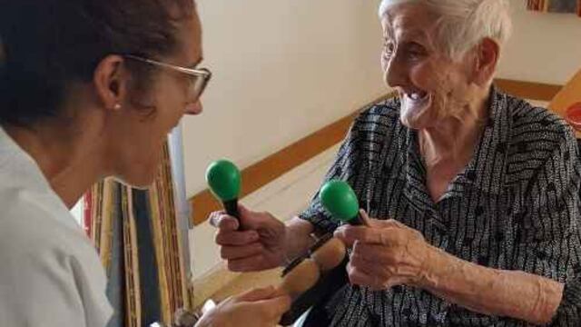 Experimentan en Italia laboratorio de musicoterapia para la estimulación de pacientes con Alzheimer