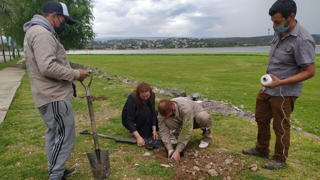 Última jornada de forestación del 2020 en Carlos Paz.