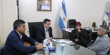 Proyectan la publicación de un libro de recetas saludables para enfermedades crónicas.