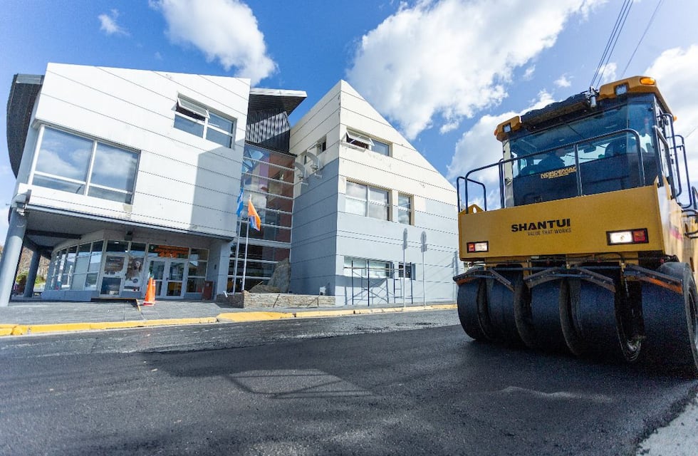 La Municipalidad de Ushuaia repavimentó la calle Arturo Coronado