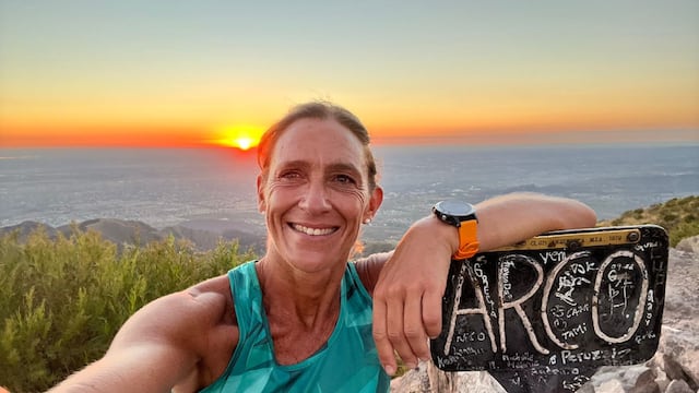 Laura Horta, docente y mamá que busca escalara uno de las montañas más altas del mundo.