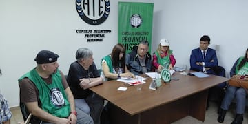 ATE presentó un amparo colectivo para que el PAMI restituya la cobertura total de medicamentos en Misiones.