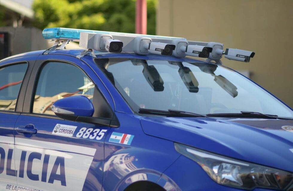 Córdoba: una madre fue detenida por agredir a dos maestras de un colegio