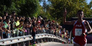La Medida Maratón Nocturna se disputará el 30 de octubre a las 20 y recorrerá las principales plazas, parques y monumentos de la Ciudad de Mendoza.