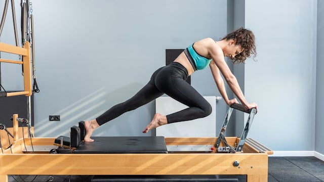Qué es y para qué sirve pilates: los beneficios de la actividad física que es tendencia.