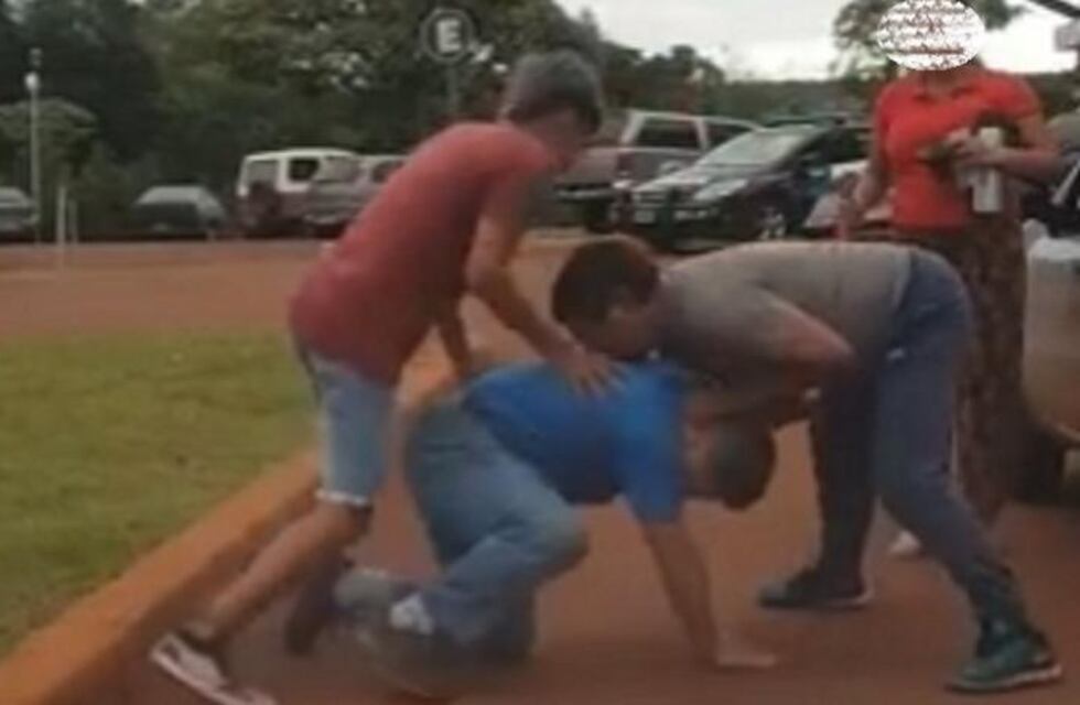 Gresca en la terminal de ómnibus de la ciudad de Eldorado dejó a un remisero herido