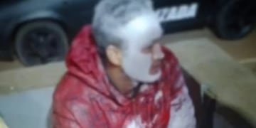 Insólito: se pintó la cara para no ser reconocido y terminó detenido por robo.