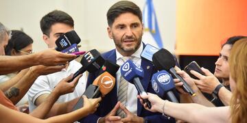 El gobernador de Santa Fe, Maximiliano Pullaro, se refirió este miércoles al pedido que realizaron en las últimas horas desde el sector fintech, con Mercado Libre a la cabeza, por los Ingresos Brutos
