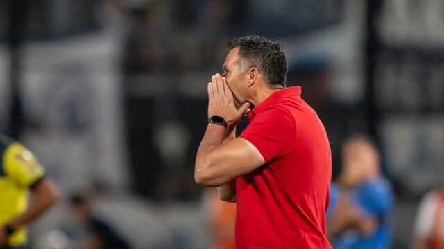 Diego Dabove, DT de Instituto, cambia de esquema pero pone casi el potencial en Copa Argentina (IACC).
