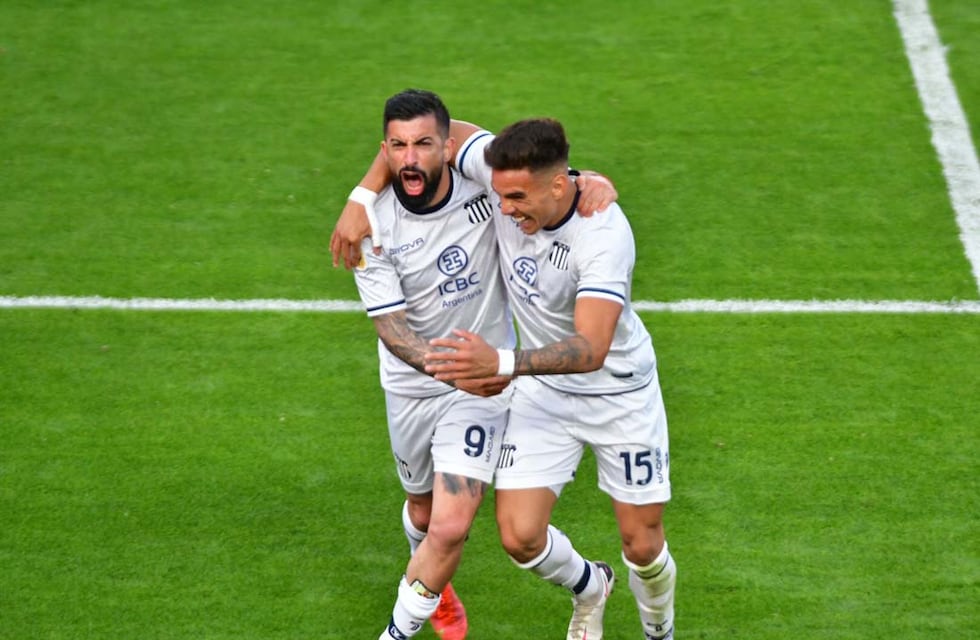 Talleres, en ganador y puntero