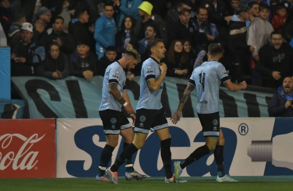 Belgrano le ganó el clásico a Instituto en Alberdi y le sacó ocho puntos de ventaja