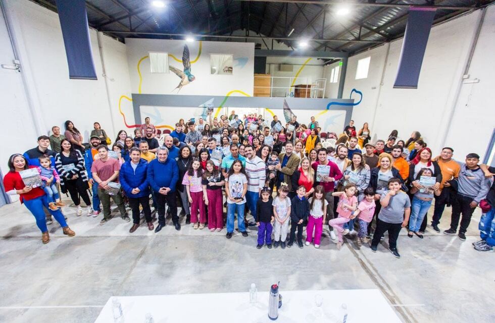 Más familias de Ushuaia recibieron decretos de adjudicación de tierras