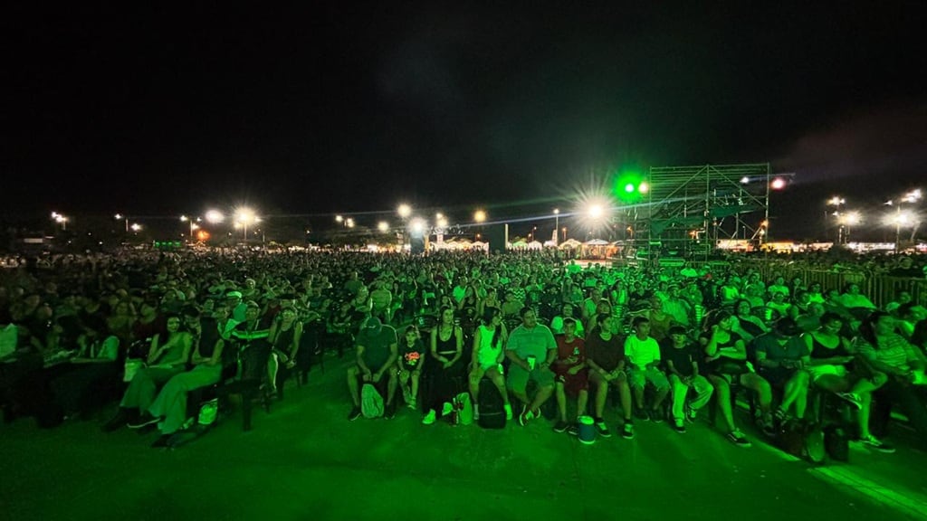 La 56ª edición del Festival Nacional de la Música del Litoral convocó a miles de personas en el Parque La Cantera.