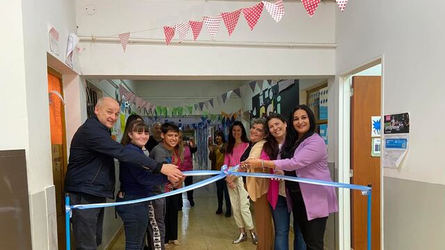 Quedó inaugurada la obra de ampliación de la Escuela Secundaria N°6 del barrio Nueva Bahía