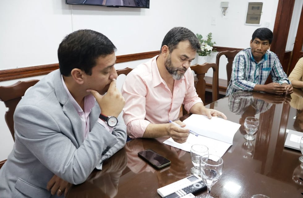 Gobierno y Comunidad Quilmes sellan un nuevo consenso por la obra de la Ruta 357