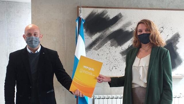 Firma de convenio entre el Municipio de Carlos Paz y la Facultad de Arquitectura de la UNC. (Foto: prensa / Municipalidad VCP).