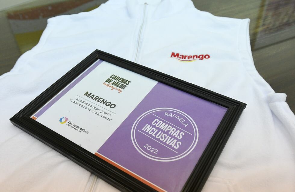 Cooperativa textil le entregó ropa de trabajo a Marengo