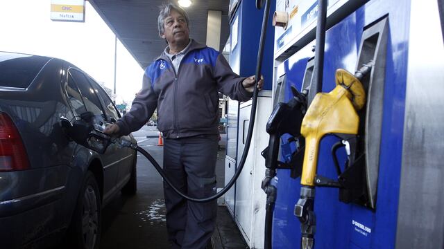 La escasez de combustibles llega a niveles críticos en Jujuy y demás provincias del NOA y NEA.