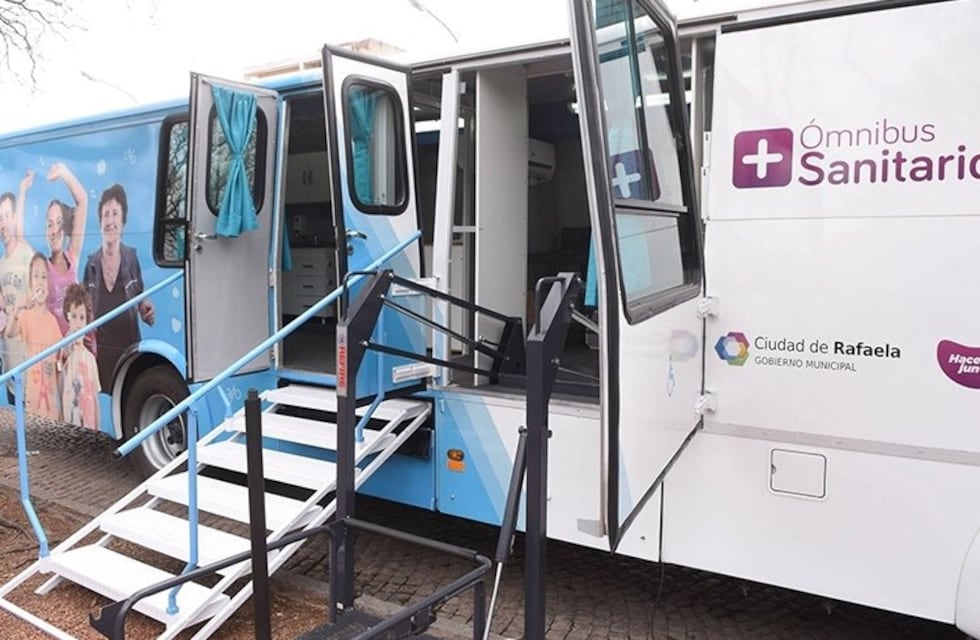 El Ómnibus Sanitario continúa en barrio Monseñor Zazpe