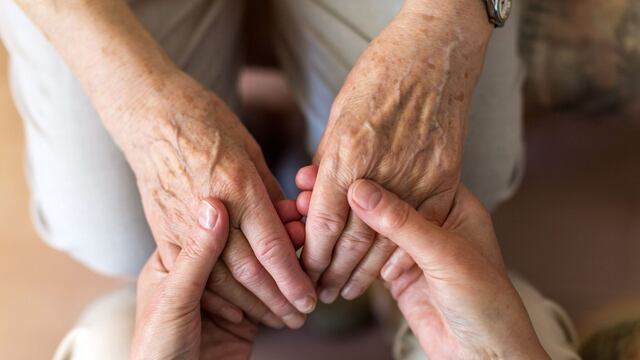 Curso sobre cuidado de personas mayores.