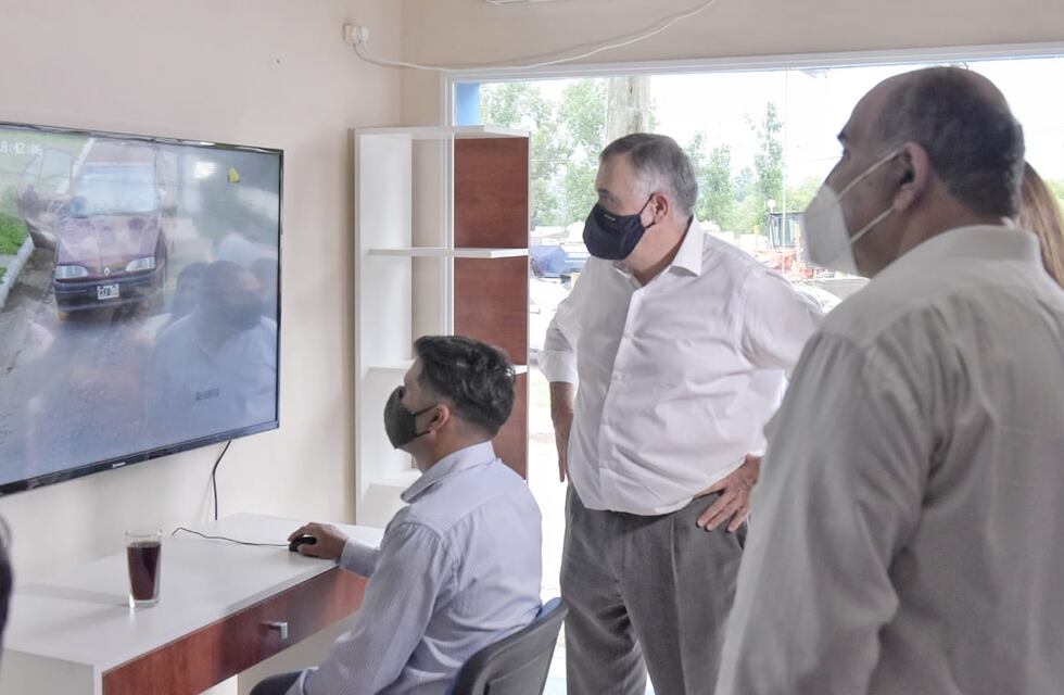 Graneros: Manzur y Jaldo inauguraron un Centro de Monitoreo