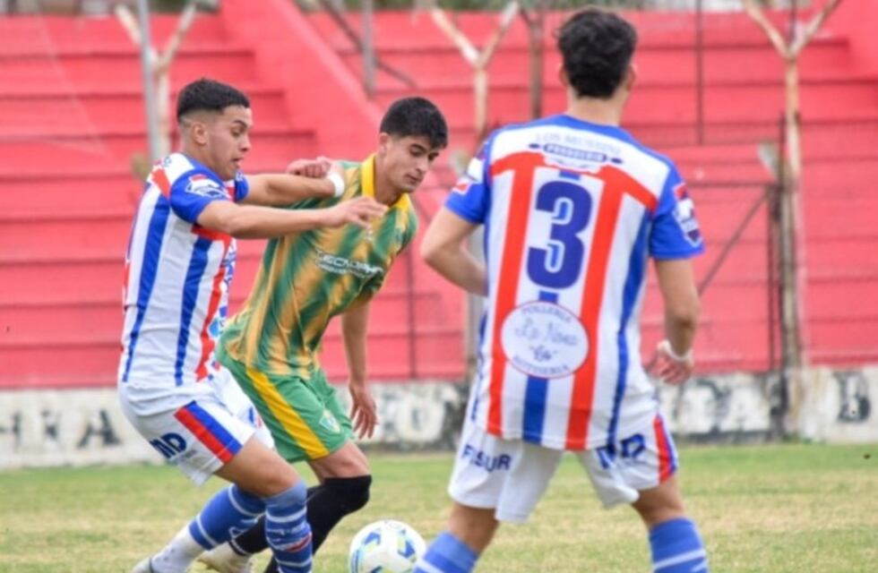 Liga del Sur: Rosario no pasó del empate ante un difícil Comercial