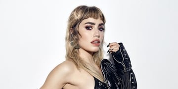 Lali Espósito con un "total black"