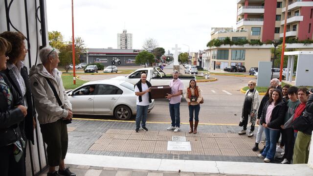 Los restos de Carmelo Urquiza, hijo del General Justo José de Urquiza, fueron llevados nuevamente al cementerio de Concepción del Uruguay.