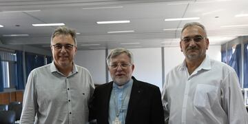 Luis Castellano, el obispo Pedro Torres y el senador Alcides Calvo