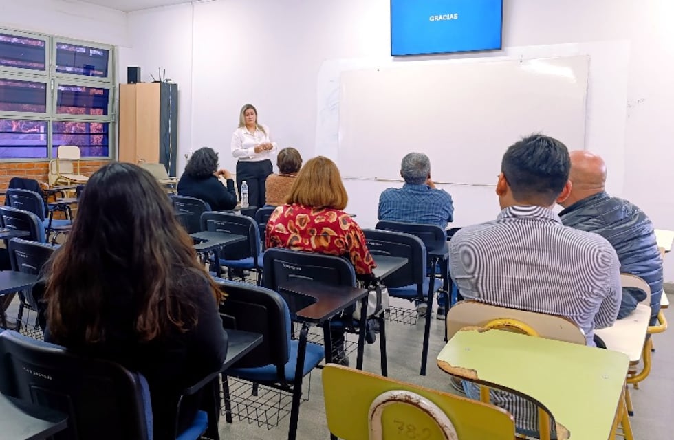 Egresada de la UNJu descubrió cómo mejorar un cemento premium que se fabrica en Jujuy