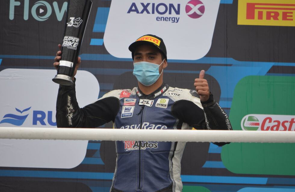 Andrés González fue tercero en la primera fecha del campeonato argentino de Superbike