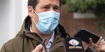 El intendente Juan Pablo Luque busca que  suban los contagios.
