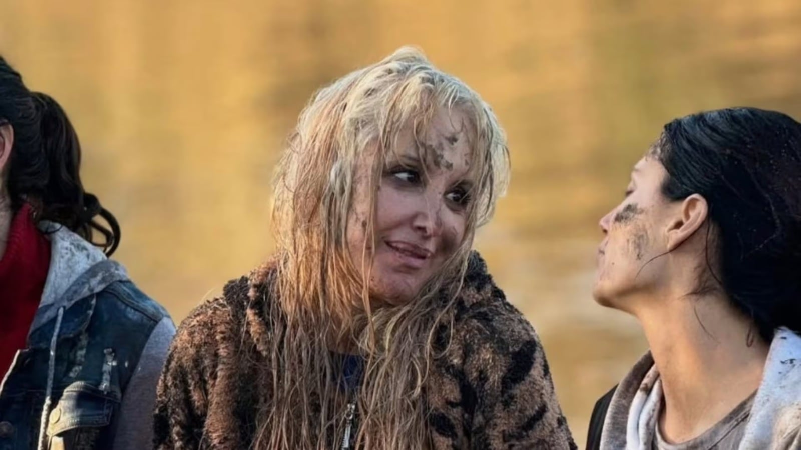 Erika De Sautu Riestra durante las grabaciones de "En el Barro".