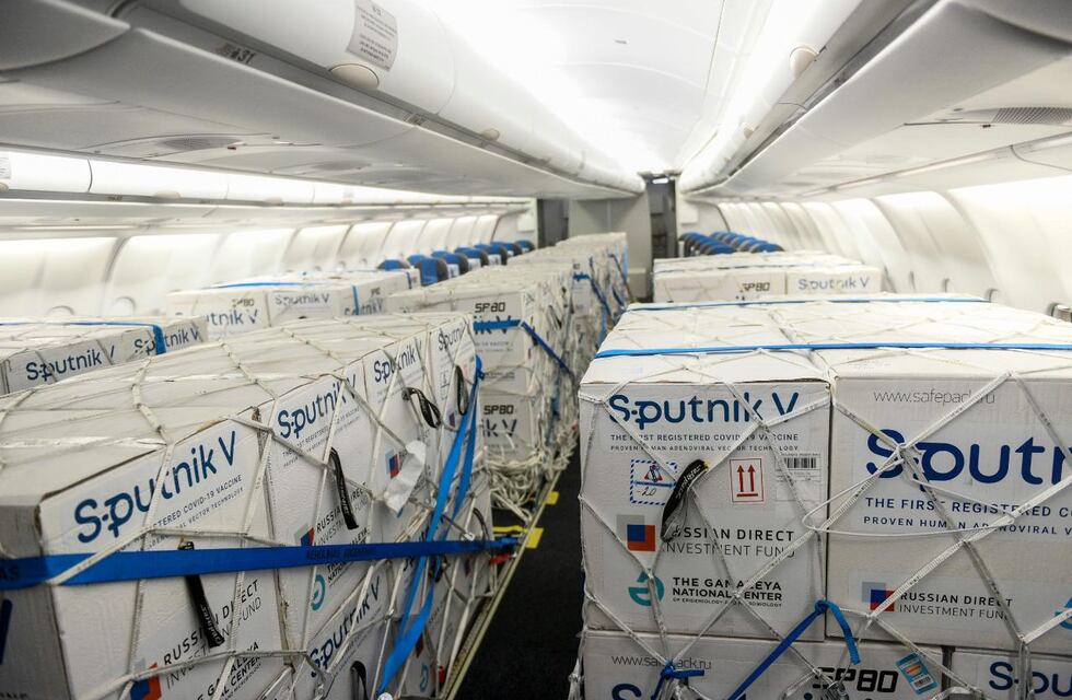 6 mil dosis del componente 1 y 2 de Sputnik V llegan a Santa Cruz