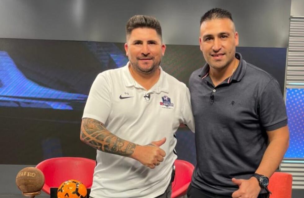 La “pisadita” de Darío Gigena y Héctor Cuevas, ex Belgrano y Talleres, para el clásico