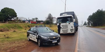 Golpe al contrabando ilegal de soja en Misiones.