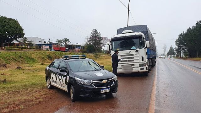 Golpe al contrabando ilegal de soja en Misiones.