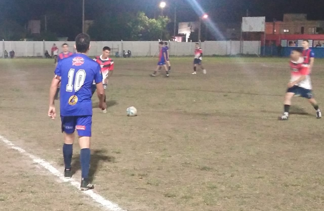 Fútbol Sportivo 24 y Deportivo y Cultural clásico de Arroyito